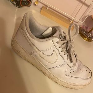 womens size 8 Air Force ones